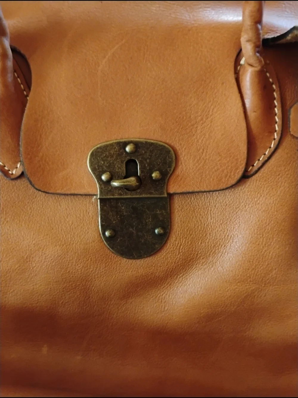 Patricia Nash Classic Tan Leather Tote Bag with Brass Lock